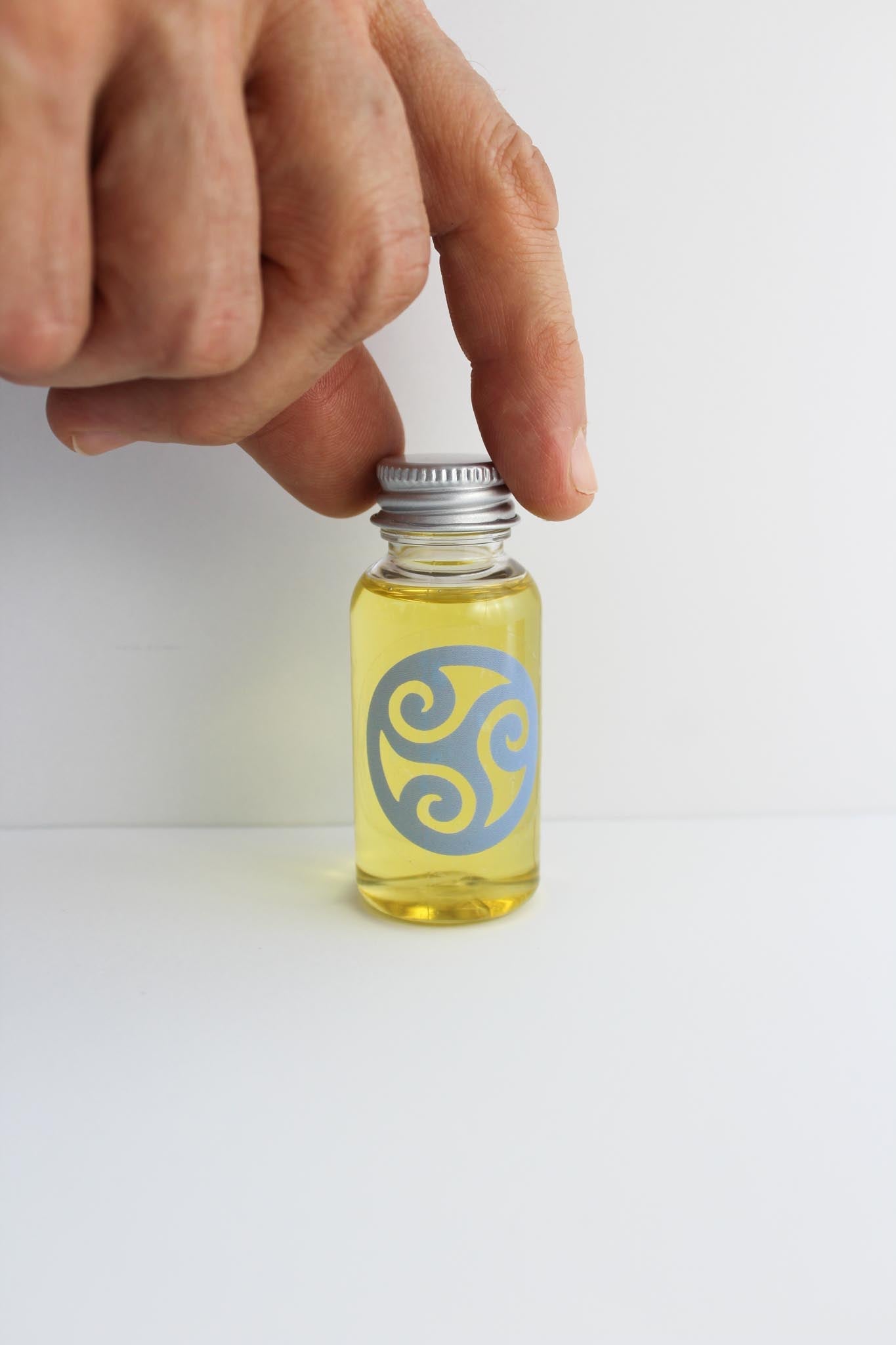 Wholesale Body Oil - Trillium Herbal Company